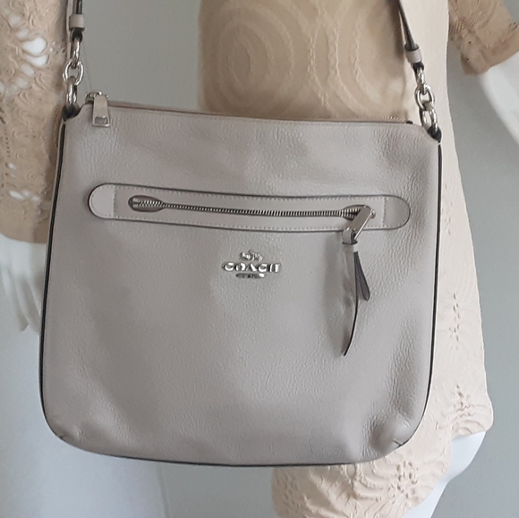 Coach | Bags | Coach Mae File Gray Pebble Leather Crossbody Bag F34823 ...